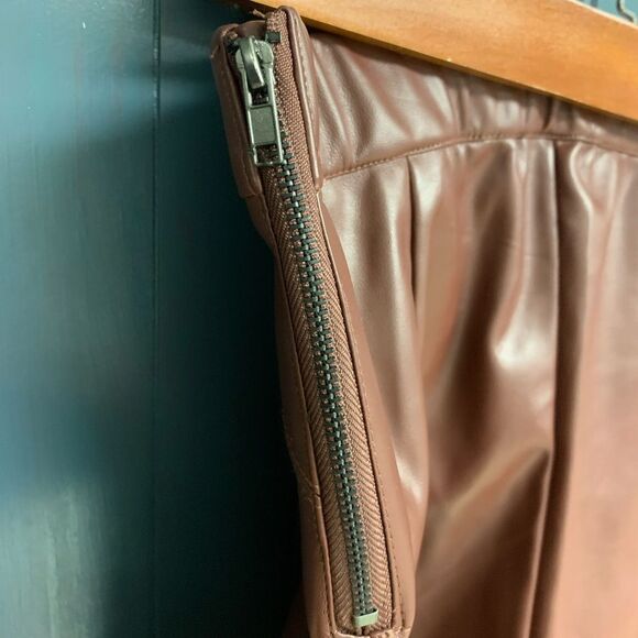 NWT!! Faux Leather Skinny’s - Picture 3 of 10